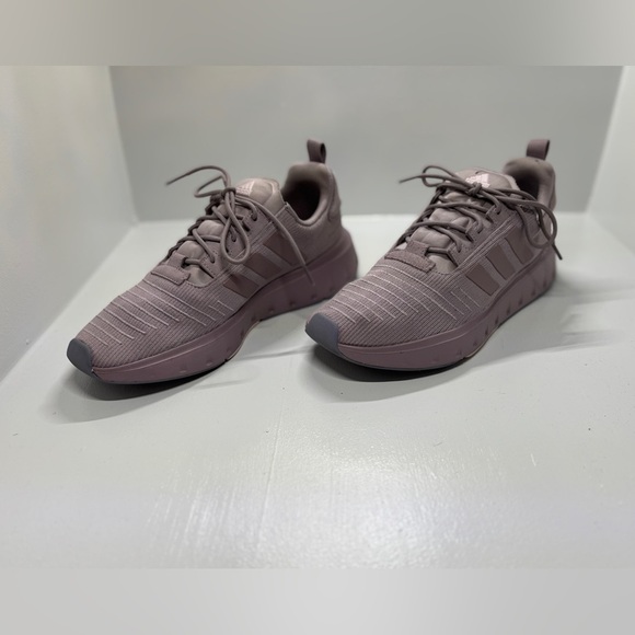 adidas Shoes - Adidas Women’s Swift Run 23 Running Shoes size 11